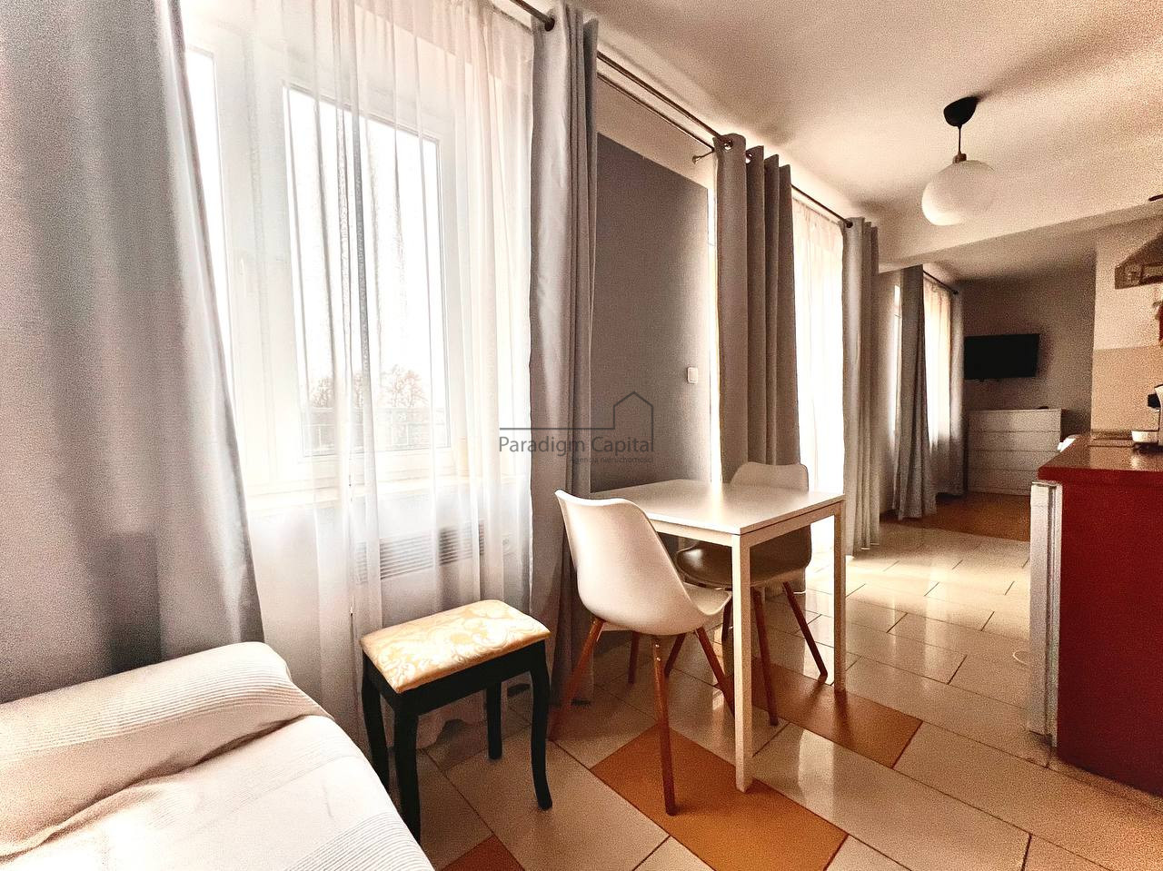 Mieszkanie 30 m² na wynajem – Kraków Krowodrza, duży taras, parking