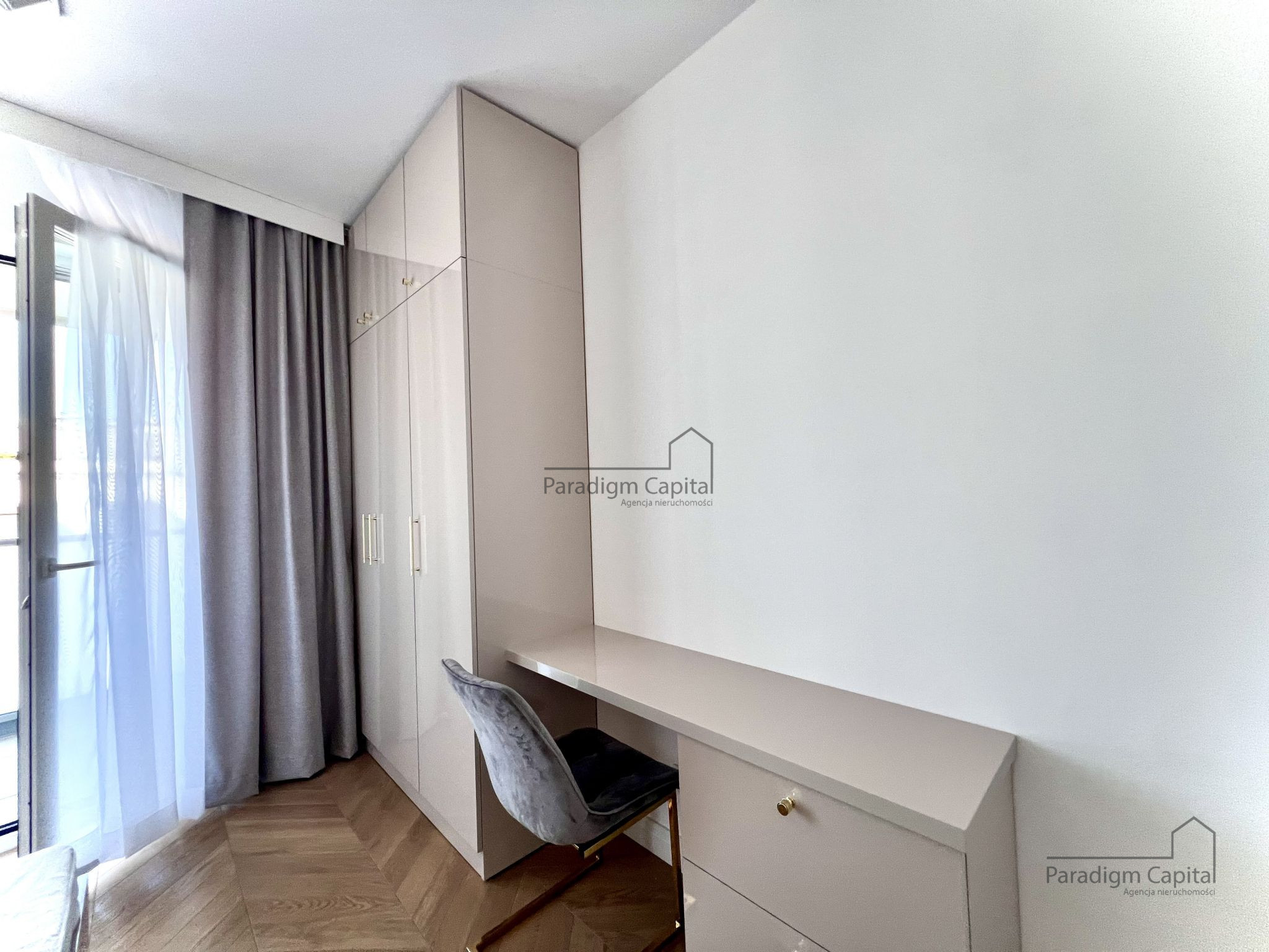 Nowe 2-pokojowe mieszkanie 53 m² z klimatyzacją i garażem