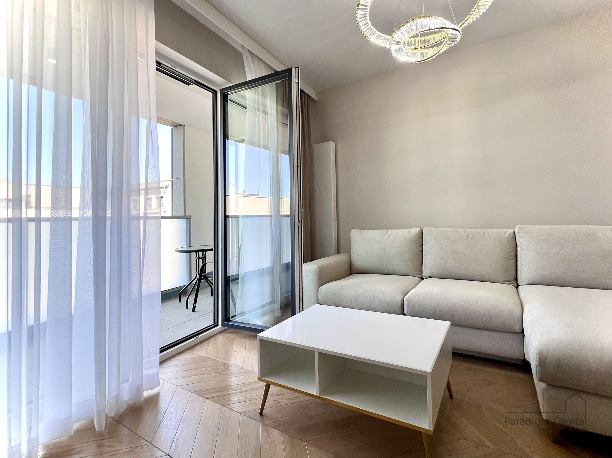 Nowe 2-pokojowe mieszkanie 53 m² z klimatyzacją i garażem