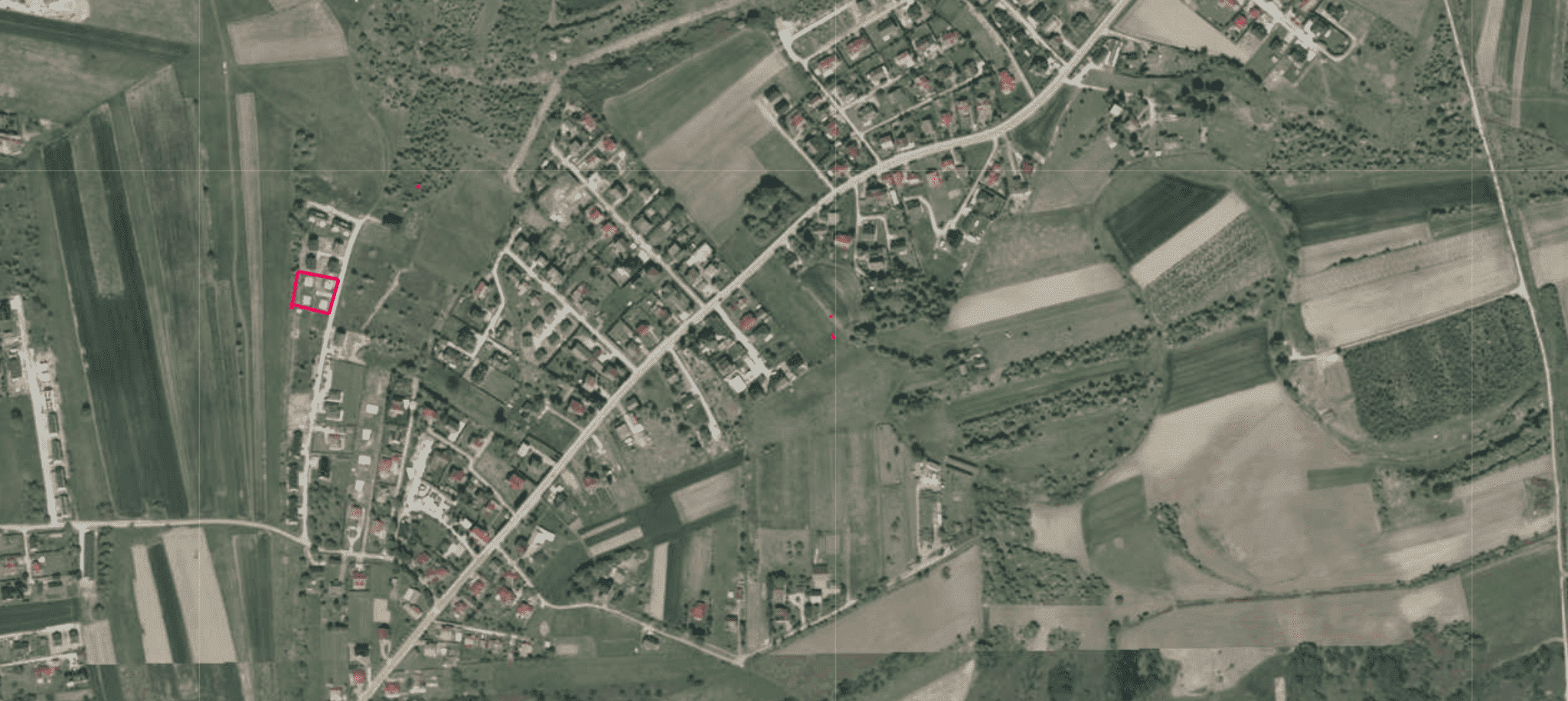 Działka 18 arów, 4 fundamenty, projekty, pozwolenia – przy Krakowie