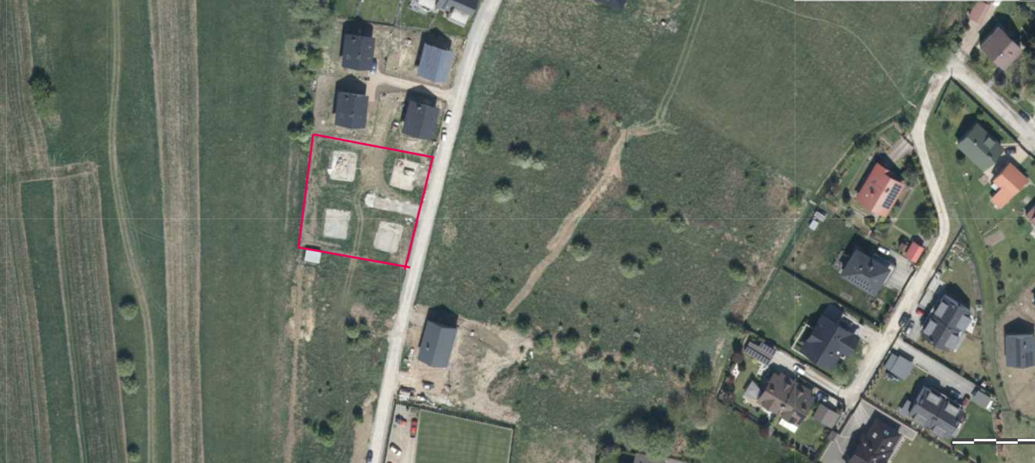 Działka 18 arów, 4 fundamenty, projekty, pozwolenia – przy Krakowie