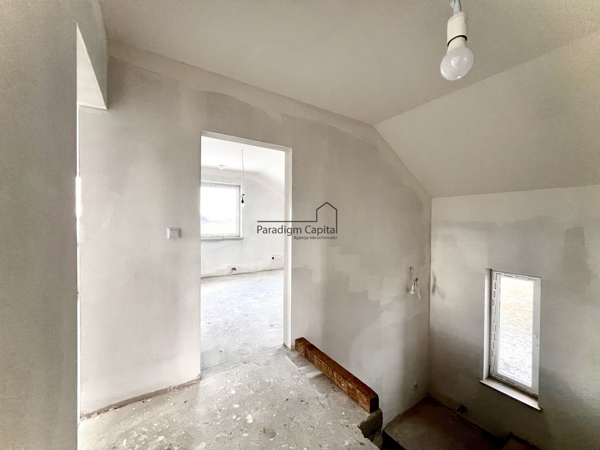 DOM WOLNOSTOJĄCY 118 m² – DZIAŁKA 875 m² – KRAKÓW NOWA HUTA WOLICA