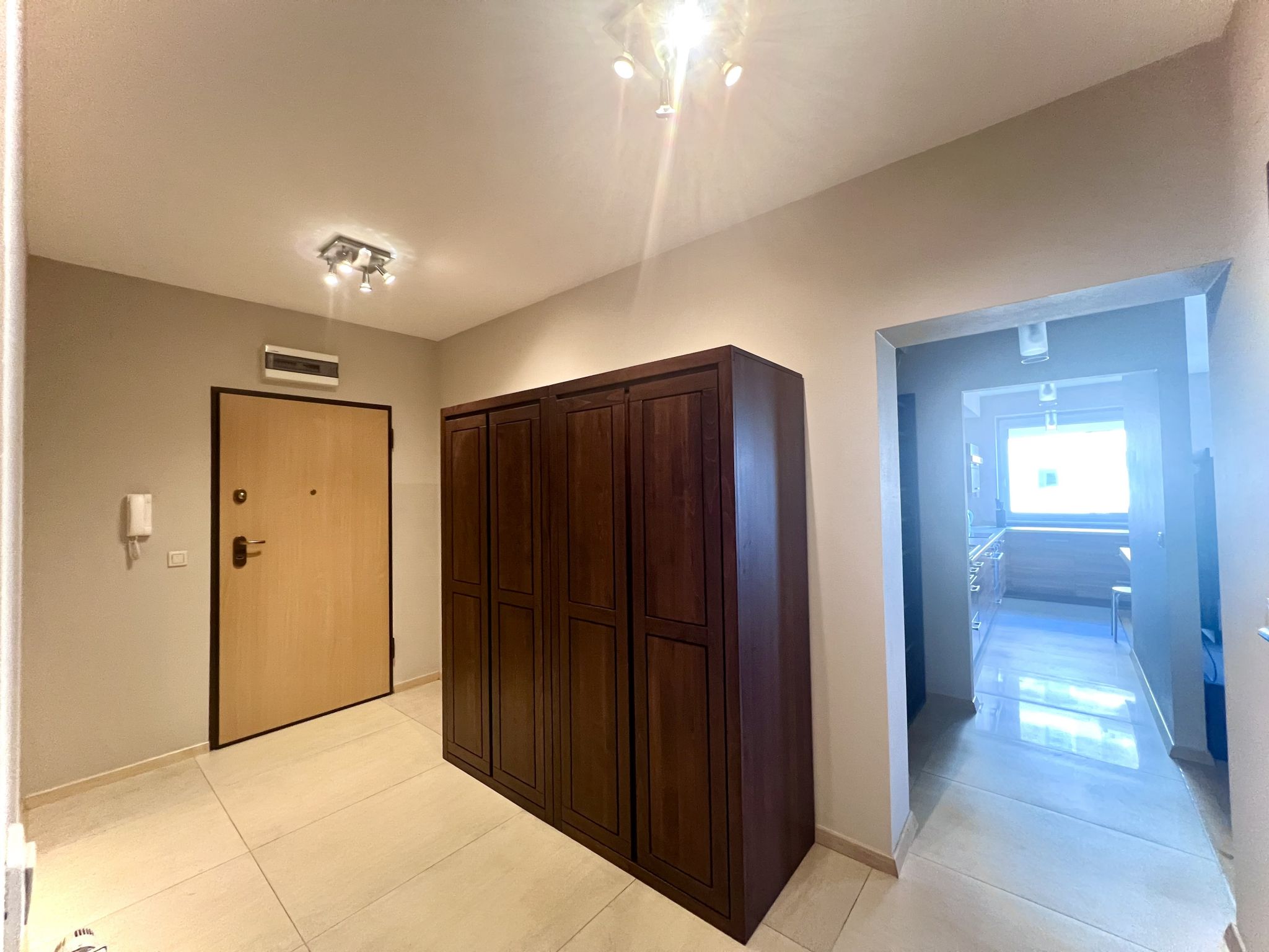 3-POKOJOWE MIESZKANIE 74 m² – ŚLICZNA, KRAKÓW – 2 TARASY, GARAŻ, WINDA