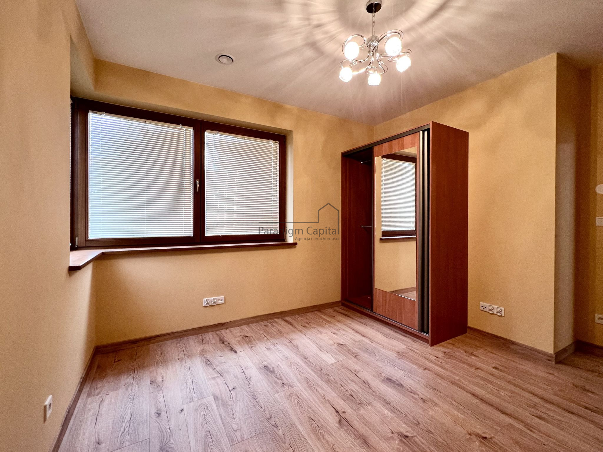 NOWY DOM 219 m² | 3 ŁAZIENKI | OGRÓD | GARAŻ | MODLNICZKA