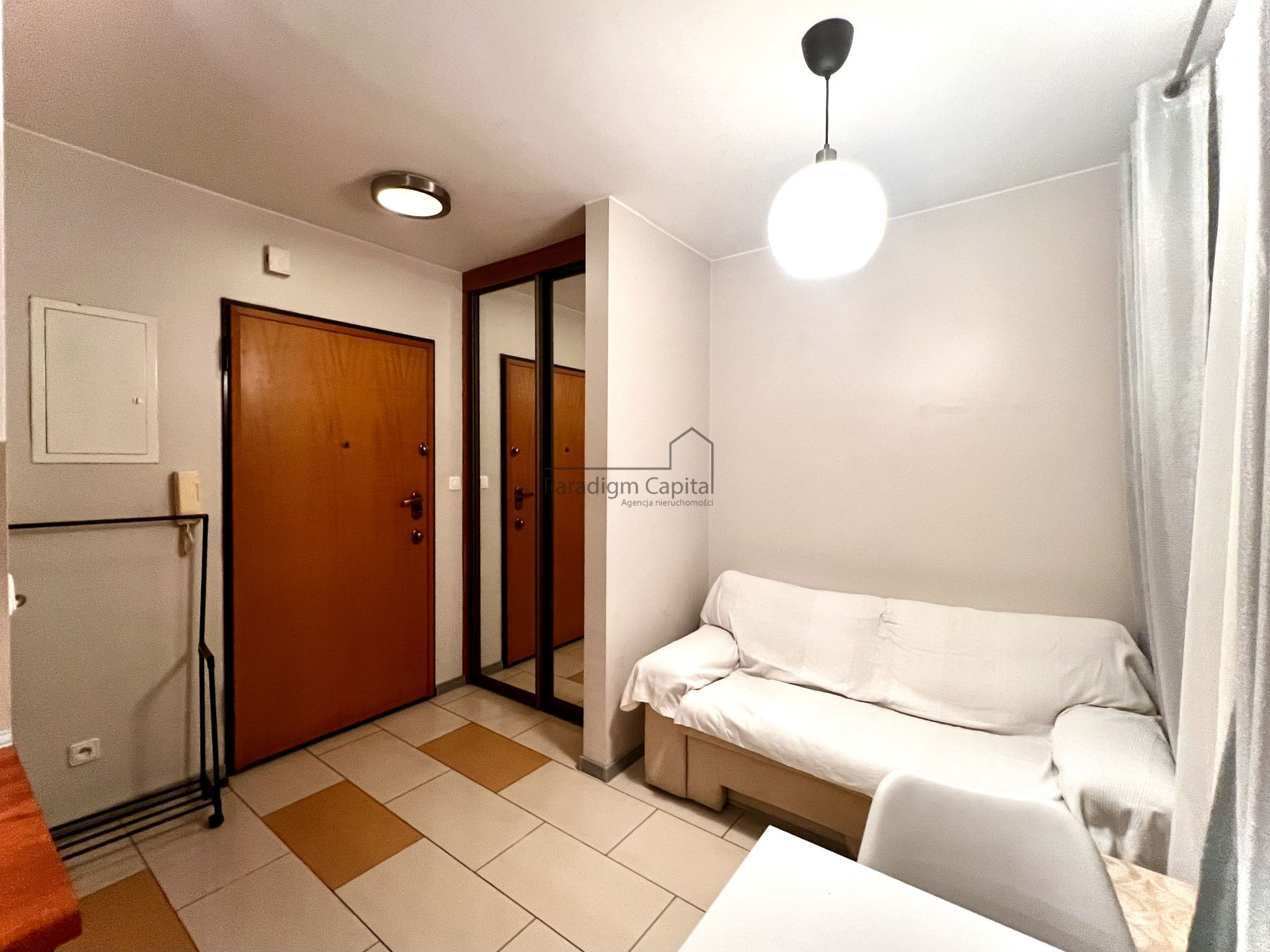 Mieszkanie 30 m² na wynajem – Kraków Krowodrza, duży taras, parking