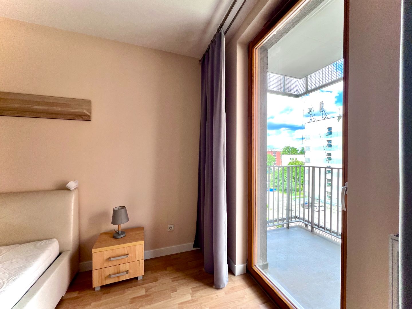 APARTAMENT 2 POKOJE | BALKON 8 M² | 2 KLIMATYZACJE | ZABŁOCIE