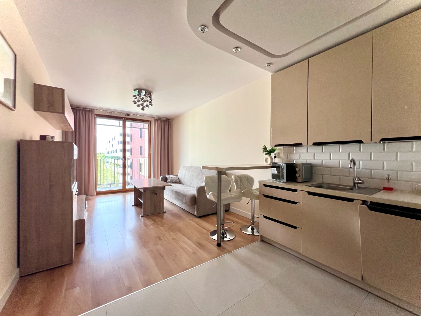 APARTAMENT 2 POKOJE | BALKON 8 M² | 2 KLIMATYZACJE | ZABŁOCIE
