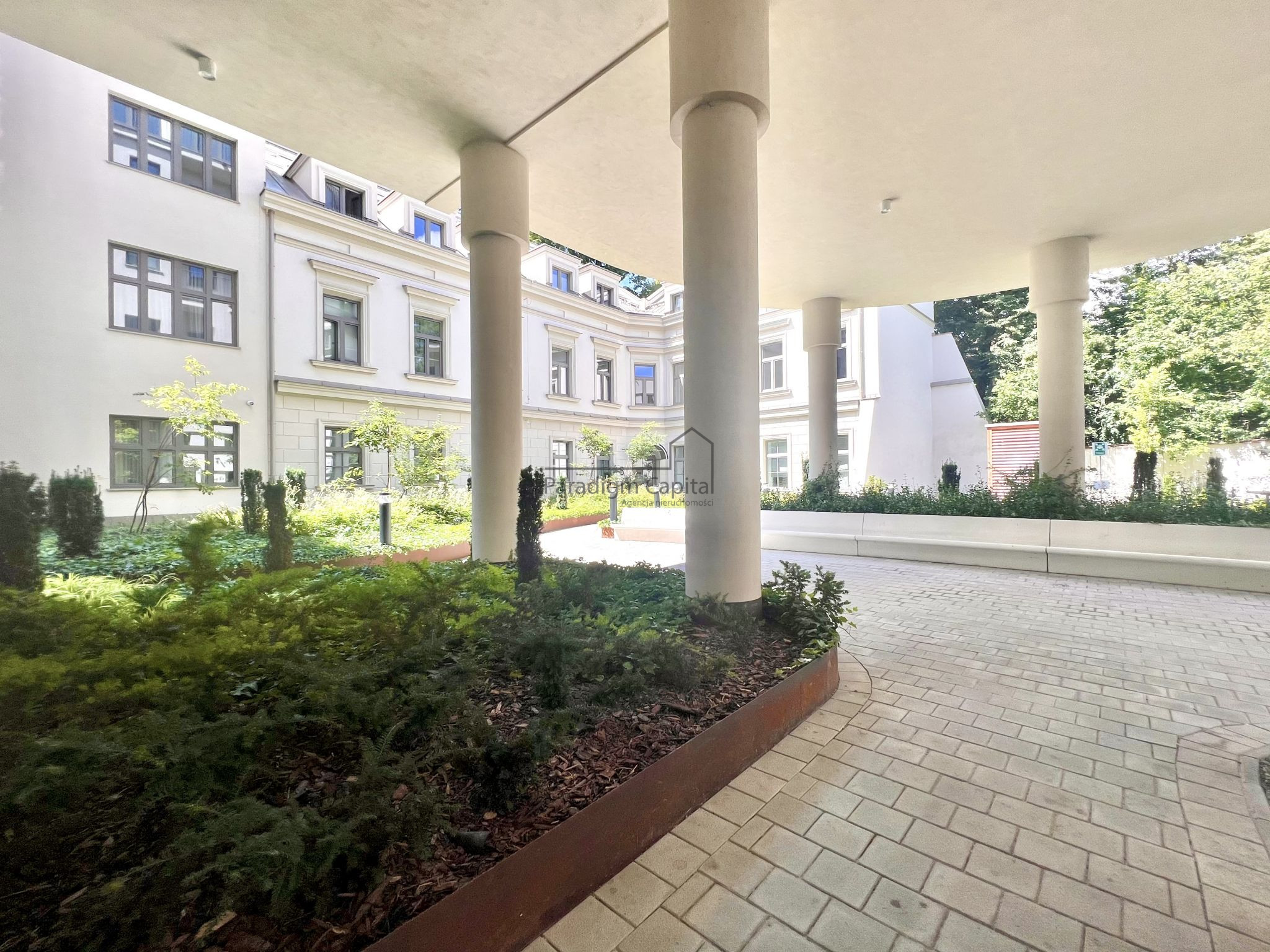 EKSKLUZYWNE STUDIO 40 M² – NOBLE RESIDENCE – WELLNESS – OGRÓD