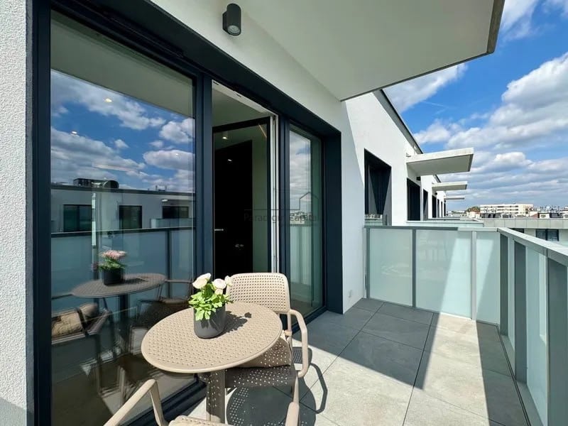 Nowe mieszkanie premium 2 pok., balkon, garaż, klimatyzacja