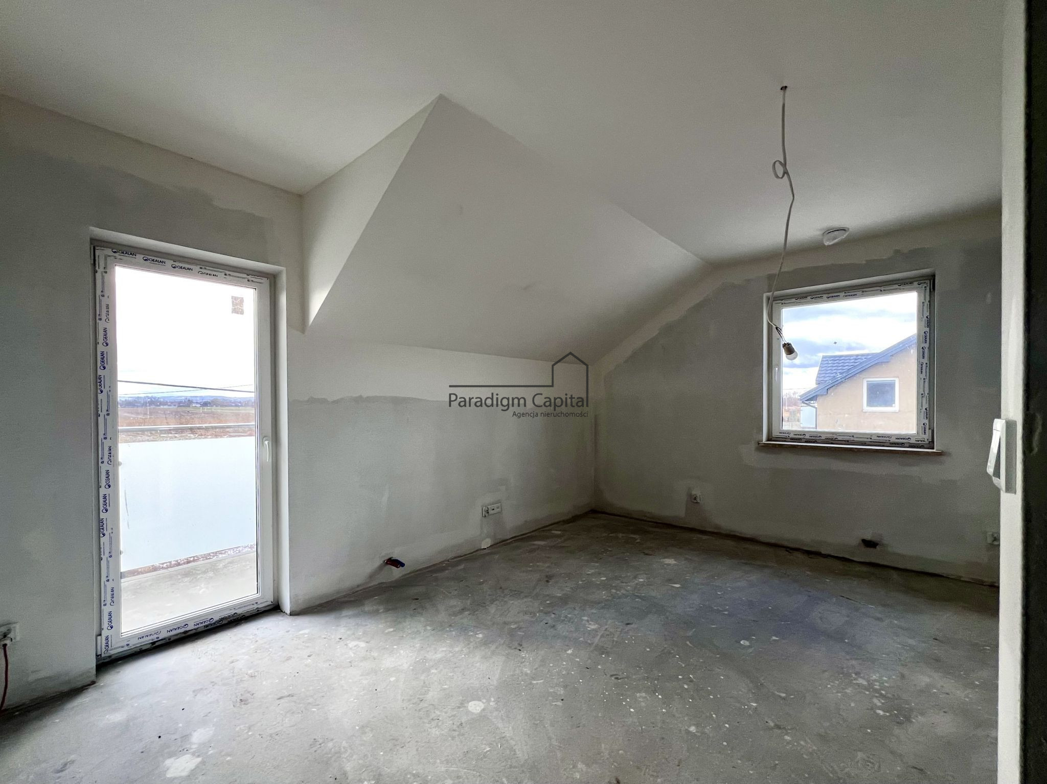 DOM WOLNOSTOJĄCY 118 m² – DZIAŁKA 875 m² – KRAKÓW NOWA HUTA WOLICA