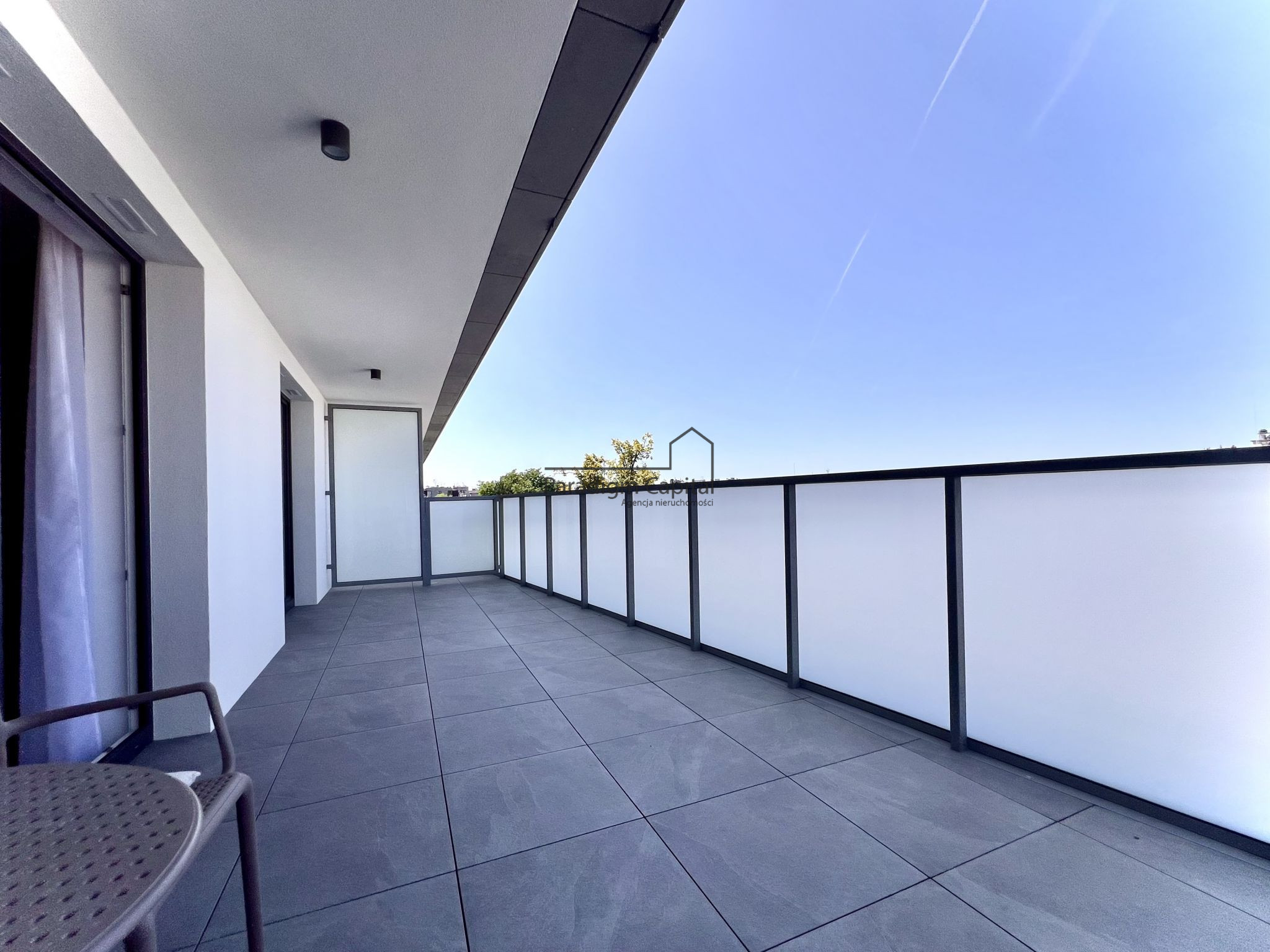 PIERWSZY NAJEM – 2 POKOJE, KLIMATYZACJA, DUŻY TARAS – CIESZYŃSKA 9, KROWODRZA