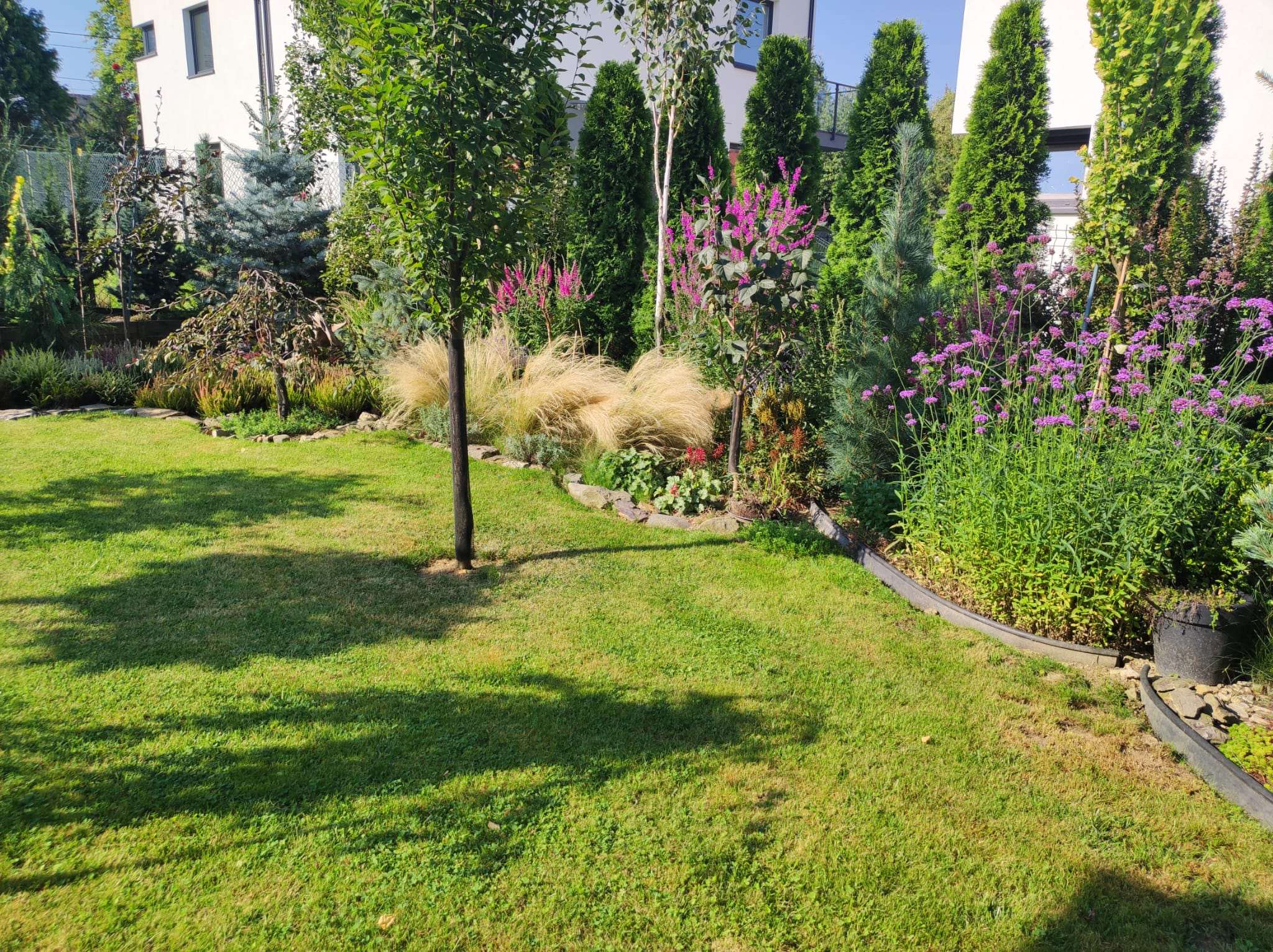 APARTAMENT Z PRYWATNYM OGRODEM, GARAŻEM I 3 MIEJSCAMI – BIELSKO-BIAŁA / KOZY