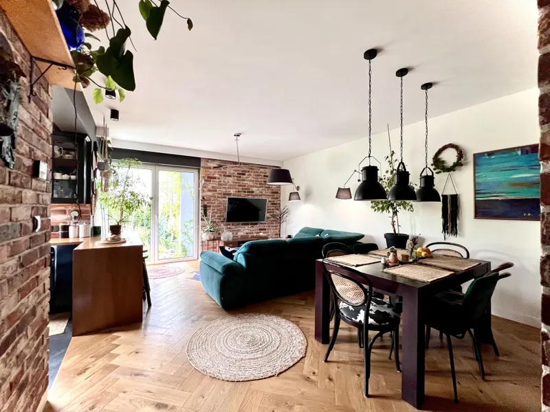 STYLOWY APARTAMENT PREMIUM Z PRYWATNYM OGRODEM, GARAŻEM I DWOMA MIEJSCAMI POSTOJOWYMI