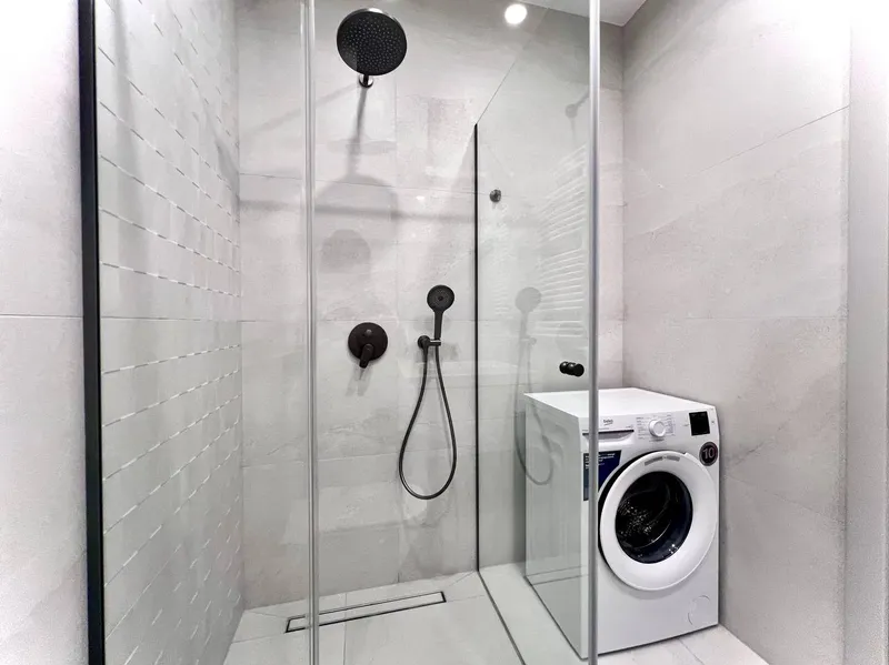 CIESZYŃSKA 9A – APARTAMENT PREMIUM Z KLIMATYZACJĄ, BALKONEM I GARAŻEM