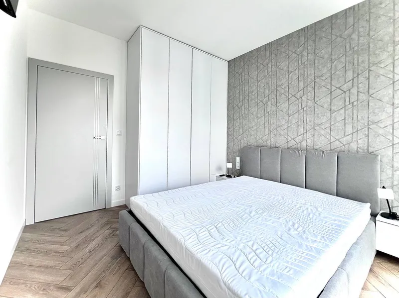 CIESZYŃSKA 9A – APARTAMENT PREMIUM Z KLIMATYZACJĄ, BALKONEM I GARAŻEM