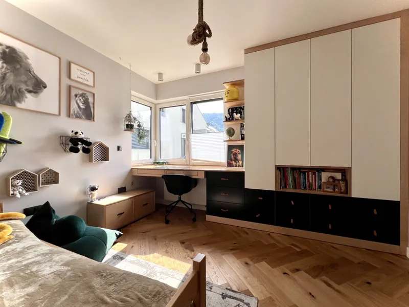 STYLOWY APARTAMENT PREMIUM Z PRYWATNYM OGRODEM, GARAŻEM I DWOMA MIEJSCAMI POSTOJOWYMI