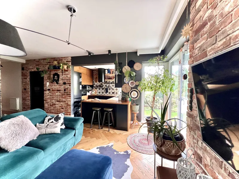 STYLOWY APARTAMENT PREMIUM Z PRYWATNYM OGRODEM, GARAŻEM I DWOMA MIEJSCAMI POSTOJOWYMI