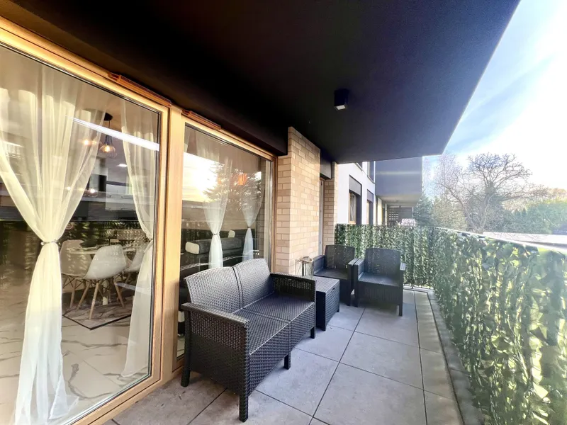 NOWOCZESNE MIESZKANIE PREMIUM 56 m2 Z BALKONEM – CITY YES, NOWOHUCKA, 2022 ROK, RECEPCJA, STREFA CHILLOUT