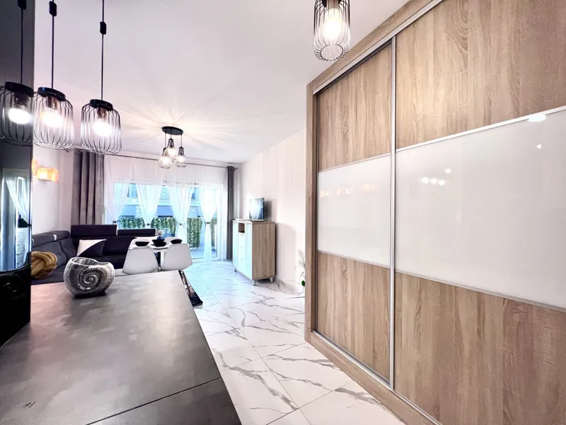 NOWOCZESNE MIESZKANIE PREMIUM 56 m2 Z BALKONEM – CITY YES, NOWOHUCKA, 2022 ROK, RECEPCJA, STREFA CHILLOUT