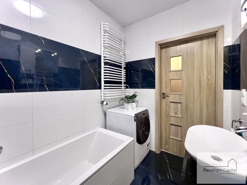 ELEGANCKI APARTAMENT 53 m² Z BALKONEM 21 m² – CITY YES, 2022 ROK