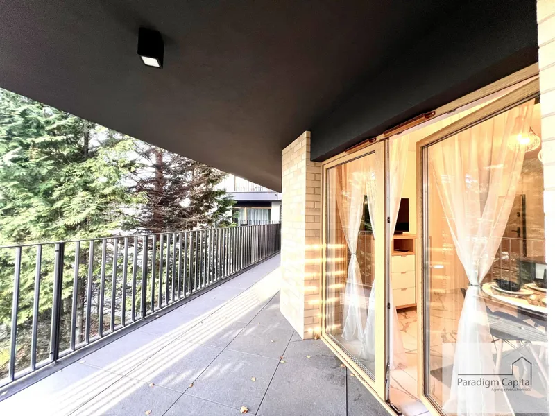 ELEGANCKI APARTAMENT 53 m² Z BALKONEM 21 m² – CITY YES, 2022 ROK