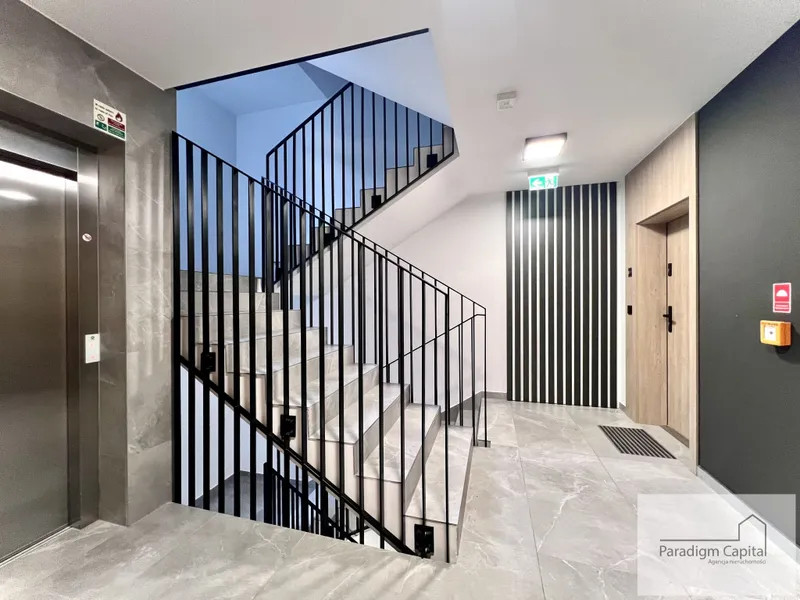 ELEGANCKI APARTAMENT 53 m² Z BALKONEM 21 m² – CITY YES, 2022 ROK