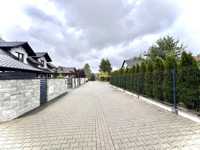 DZIAŁKA BUDOWLANA 6,16 AR + UDZIAŁ W DRODZE – KRAKÓW, PODGÓRZE, UL