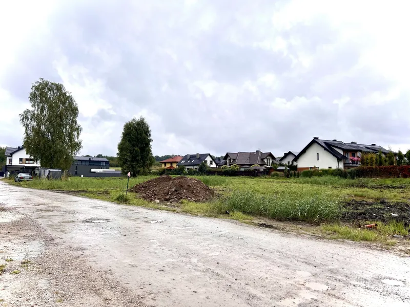 DZIAŁKA BUDOWLANA 6,16 AR + UDZIAŁ W DRODZE – KRAKÓW, PODGÓRZE, UL