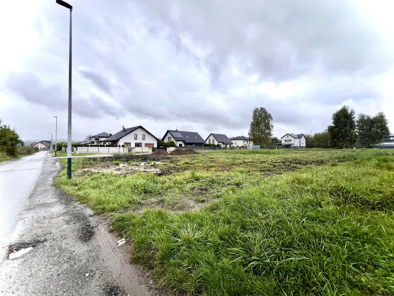 DZIAŁKA BUDOWLANA 6,16 AR + UDZIAŁ W DRODZE – KRAKÓW, PODGÓRZE, UL