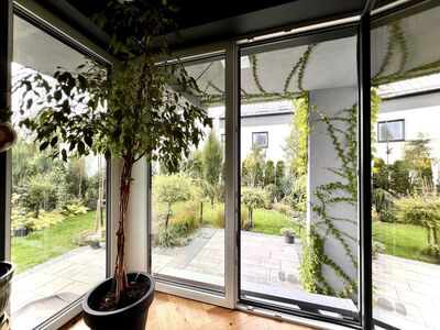 APARTAMENT Z PRYWATNYM OGRODEM, GARAŻEM I 3 MIEJSCAMI – BIELSKO-BIAŁA / KOZY