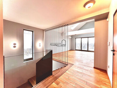 Reprezentacyjny dom 300 m² – Kraków Salwator – biuro, kancelaria, firma