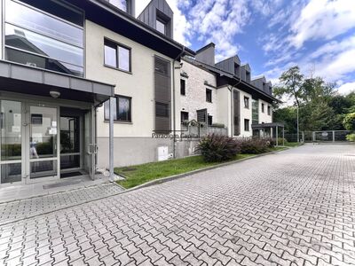Wyjątkowe, kameralne mieszkanie z balkonem 10 m² – Kraków, zieleń, cisza