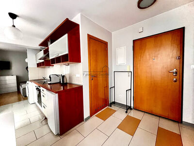 Mieszkanie 30 m² na wynajem – Kraków Krowodrza, duży taras, parking