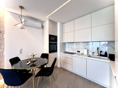 PIERWSZY NAJEM – 2 POKOJE, KLIMATYZACJA, DUŻY TARAS – CIESZYŃSKA 9, KROWODRZA