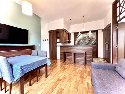 3 Pokoje · 60 M² · Centrum · Ul. Siemiradzkiego