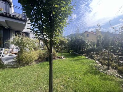 APARTAMENT Z PRYWATNYM OGRODEM, GARAŻEM I 3 MIEJSCAMI – BIELSKO-BIAŁA / KOZY