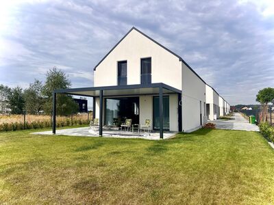 OSTATNI DOM WOLNOSTOJĄCY 140 m² – MNIKÓW, BLISKO KRAKOWA, POMPA CIEPŁA