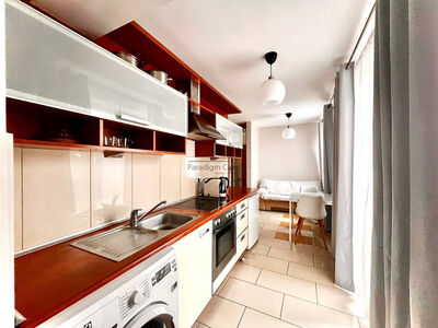 Mieszkanie 30 m² na wynajem – Kraków Krowodrza, duży taras, parking