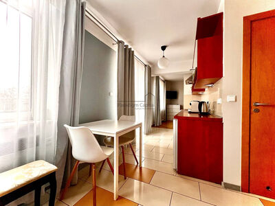 Mieszkanie 30 m² na wynajem – Kraków Krowodrza, duży taras, parking