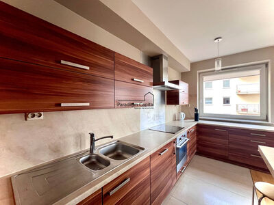 3-POKOJOWE MIESZKANIE 74 m² – ŚLICZNA, KRAKÓW – 2 TARASY, GARAŻ, WINDA