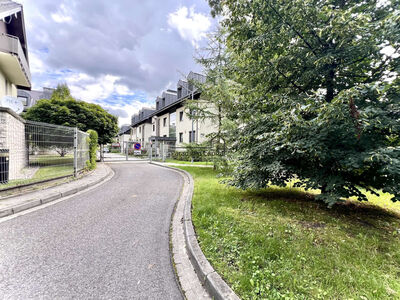 Wyjątkowe, kameralne mieszkanie z balkonem 10 m² – Kraków, zieleń, cisza