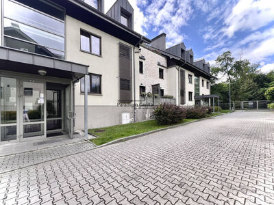 KAMERALNE 2 POKOJE | BALKON 10 m² | GARAŻ | ZIELEŃ I CISZA
